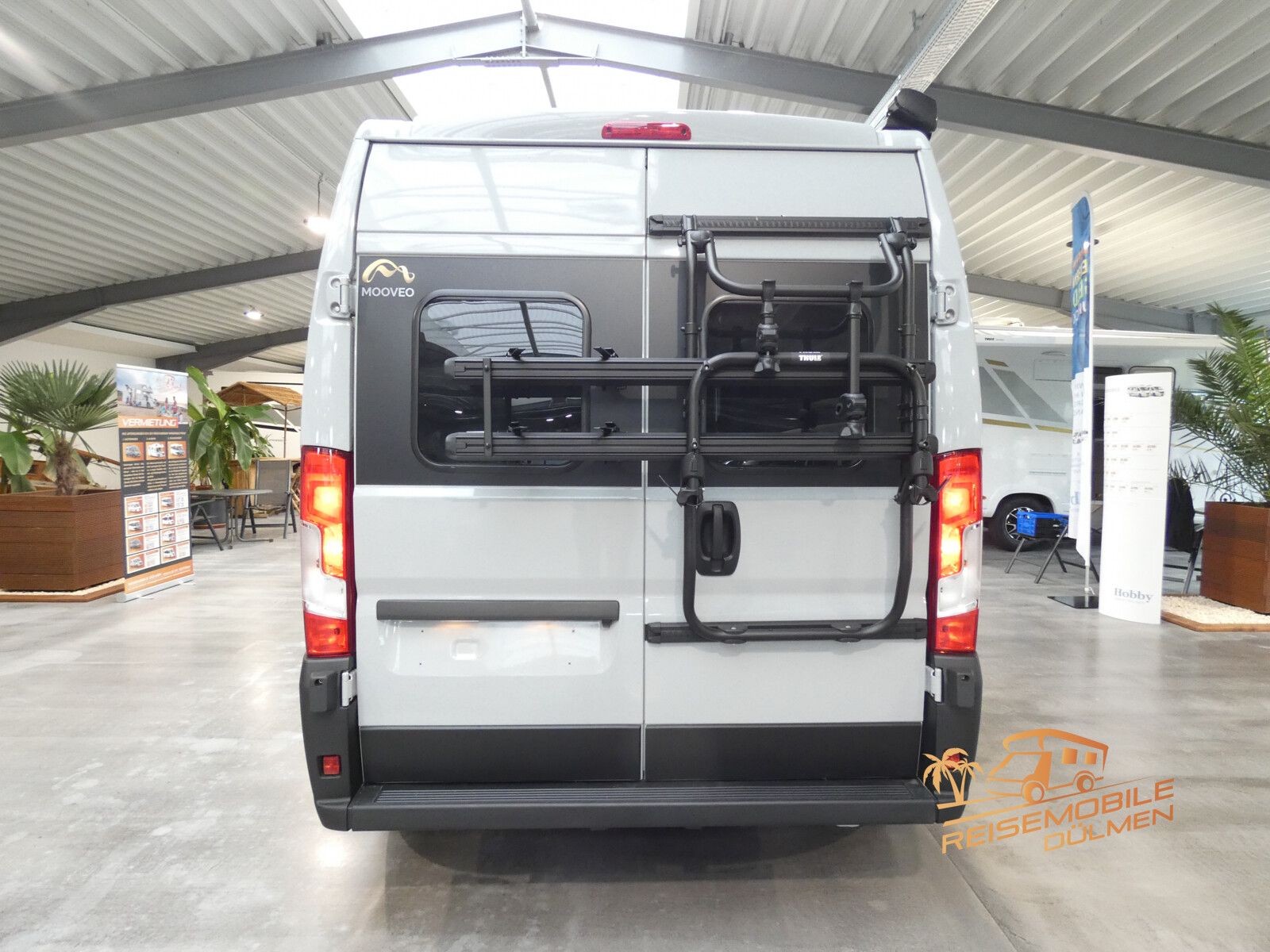 Fahrzeugabbildung Mooveo Van 60DB 160 PS LED Navi Markise Solar SAT TV