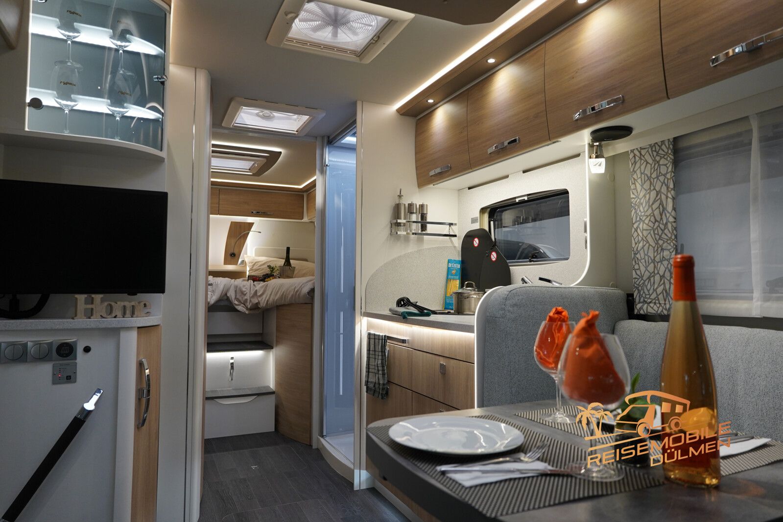 Fahrzeugabbildung Frankia M-Line T 7400 GD SAT TV ALDE UVP 214.000€  AHK