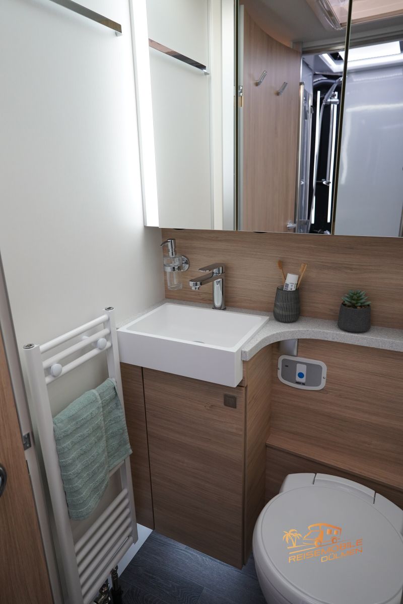 Fahrzeugabbildung Frankia M-Line T 7400 GD SAT TV ALDE UVP 214.000€  AHK
