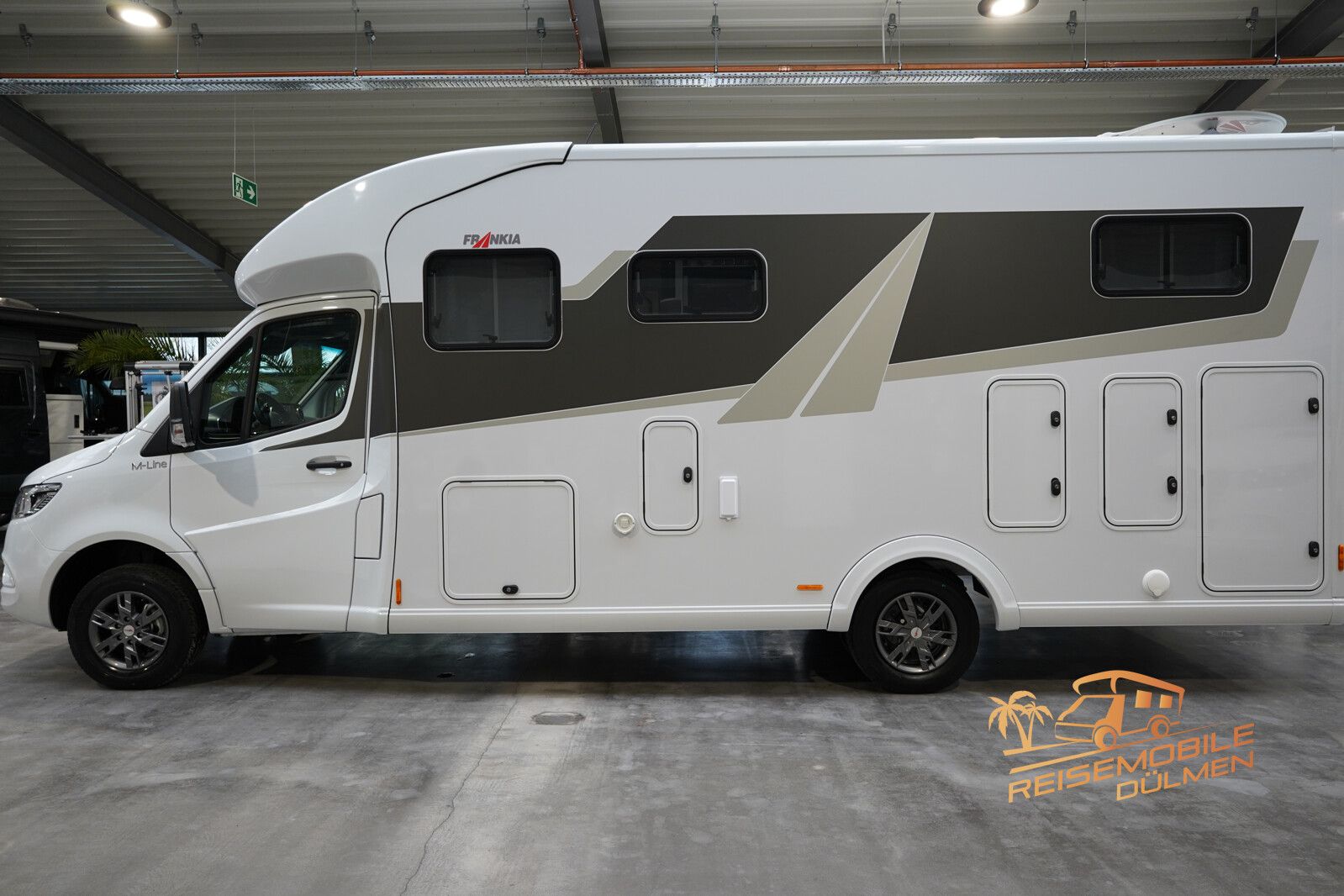 Fahrzeugabbildung Frankia M-Line T 7400 GD SAT TV ALDE UVP 214.000€  AHK