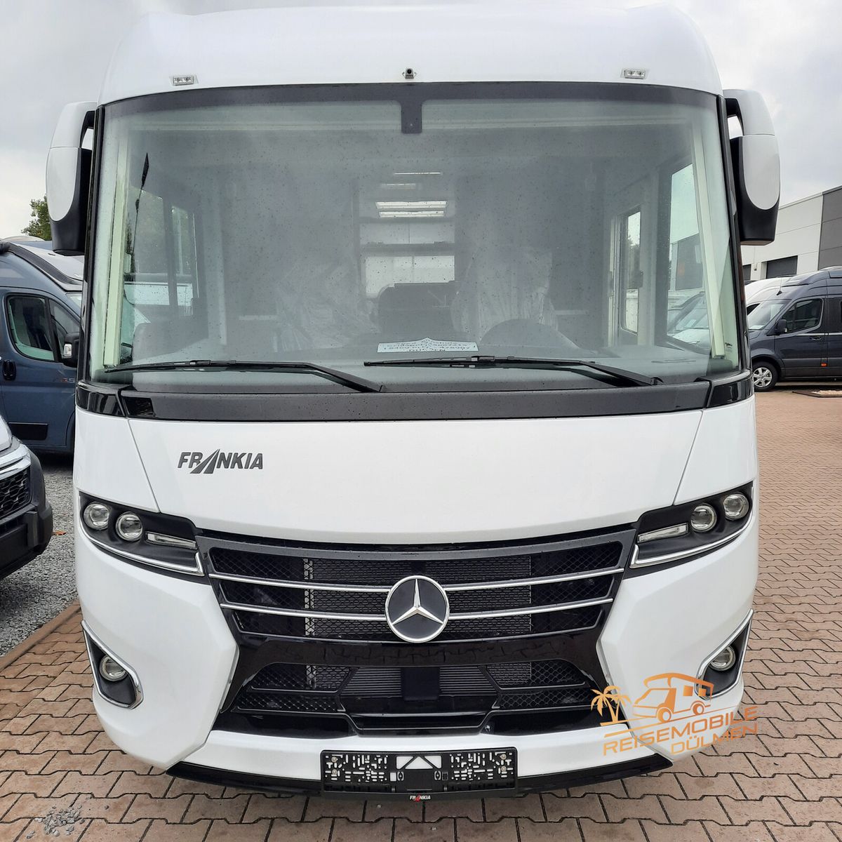 Fahrzeugabbildung Frankia Platin I 8400 Plus  Sie Sparen 33.420