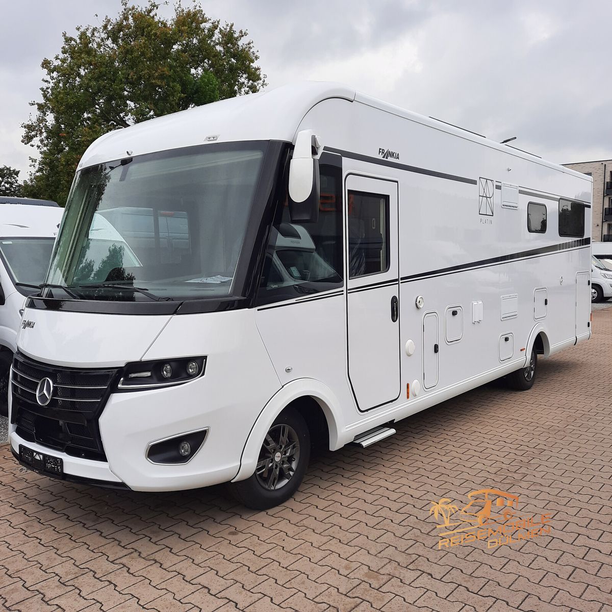 Fahrzeugabbildung Frankia Platin I 8400 Plus  Sie Sparen 33.420
