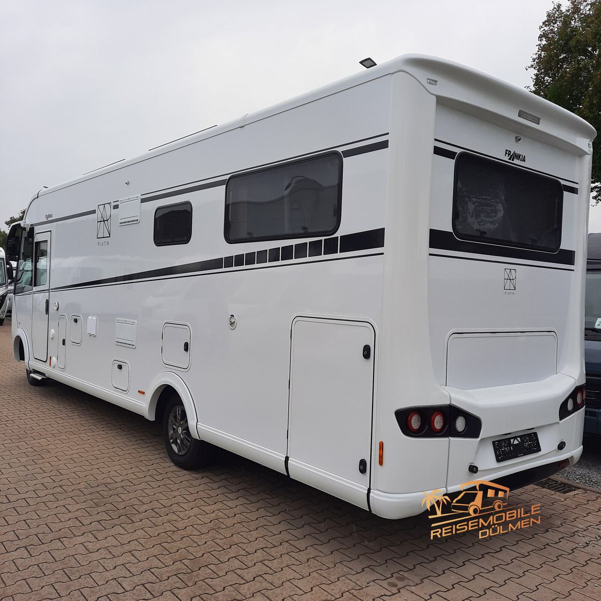 Fahrzeugabbildung Frankia Platin I 8400 Plus  Sie Sparen 33.420