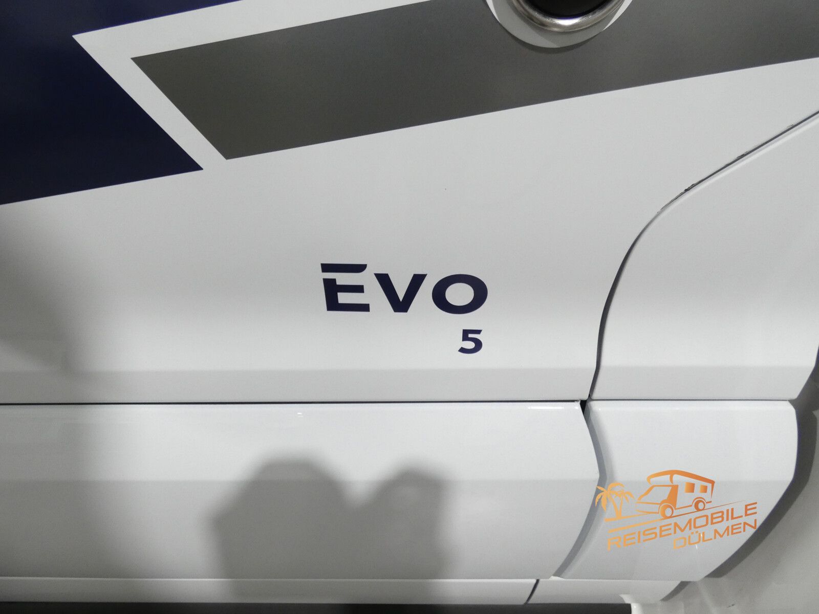 Fahrzeugabbildung Rimor Evo 5 155PS Automatik Markise Isofix Premiumpack