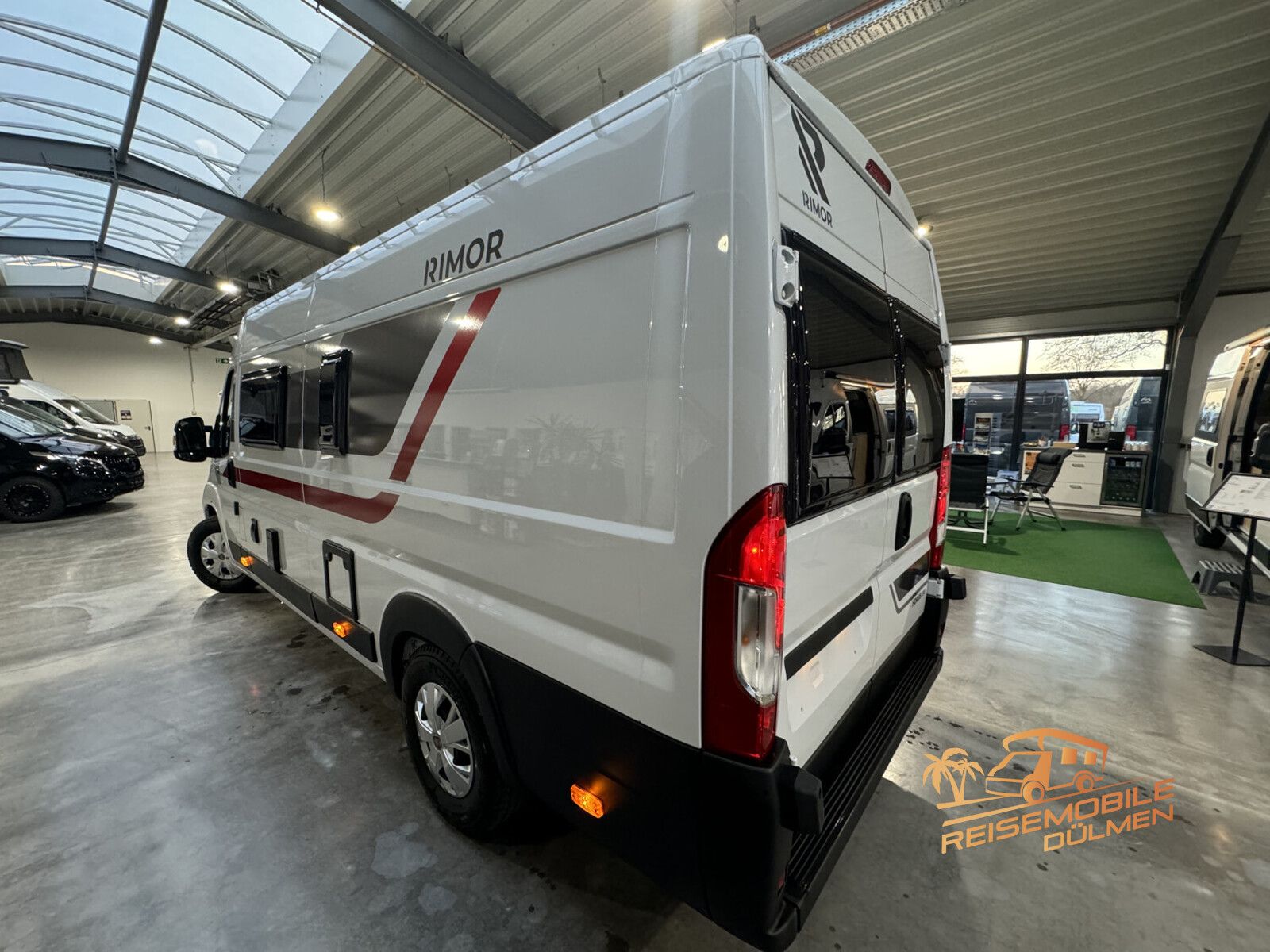 Fahrzeugabbildung Rimor Horus 195 Isofix Markise