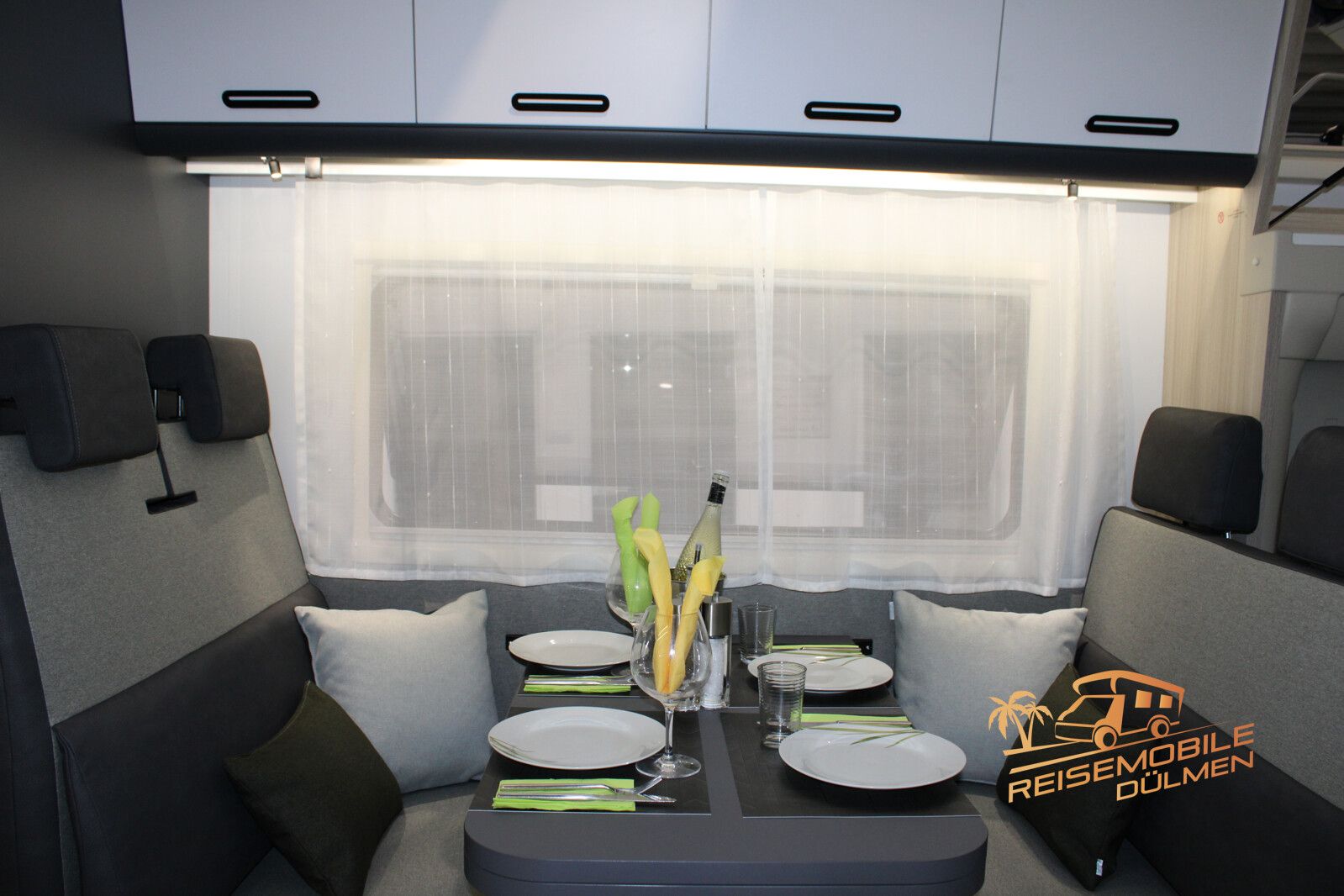 Fahrzeugabbildung Sun Living A 75DP  Dülmener Edition Panoramadachfenster