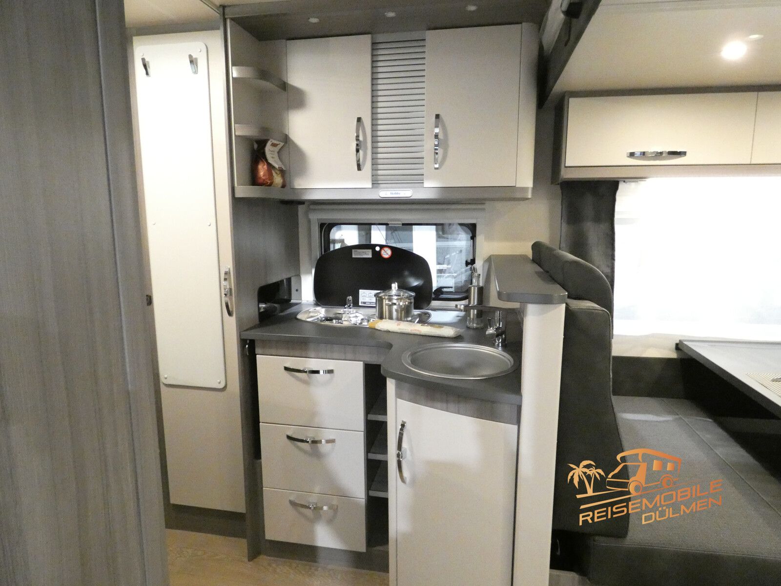 Fahrzeugabbildung Hobby Optima OnTour T65 HFL Markise LED Remis