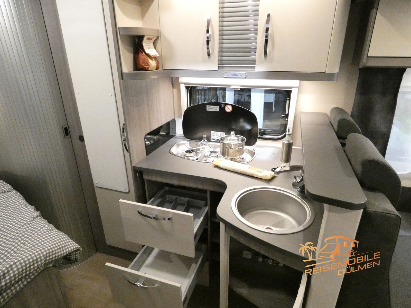 Fahrzeugabbildung Hobby Optima OnTour T65 HFL Markise LED Remis