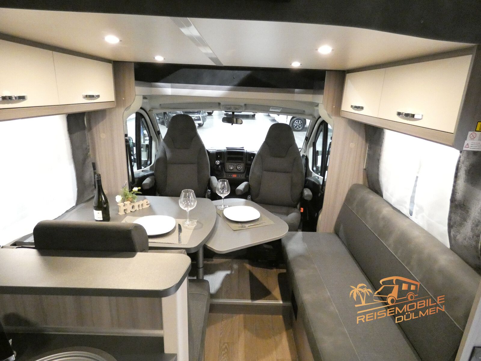 Fahrzeugabbildung Hobby Optima OnTour T65 HFL Markise LED Remis