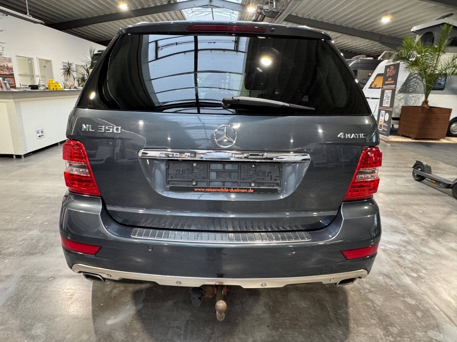 Fahrzeugabbildung Mercedes-Benz ML 350 LPG Gas Leder 20" RFK AHK Sportpaket