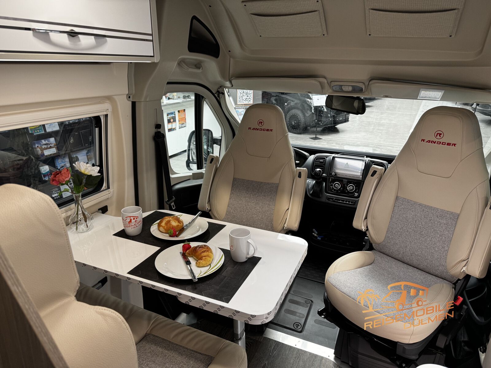 Fahrzeugabbildung Randger R602 Fiat 140 PS Premium-Paket Fiat