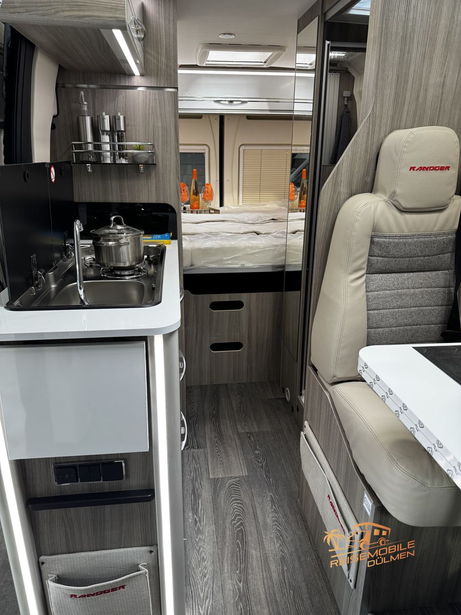 Fahrzeugabbildung Randger R602 Fiat 140 PS Premium-Paket Fiat