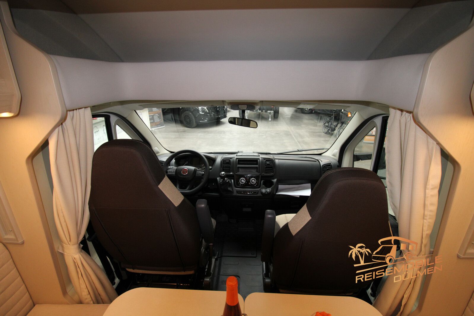 Fahrzeugabbildung Rimor Seal 99 Plus Markise Isofix