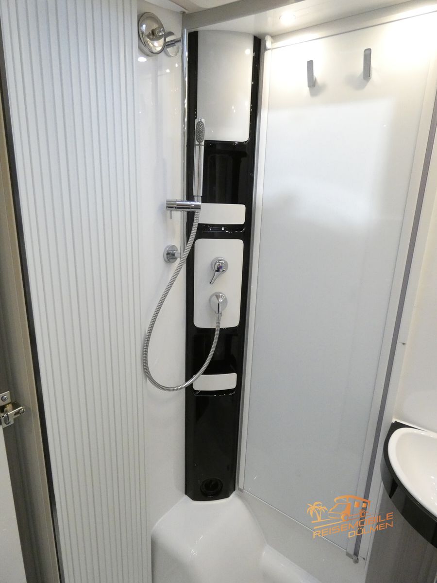 Fahrzeugabbildung Hobby Optima OnTour Edition V65 GE Ausstellungsfahrz.