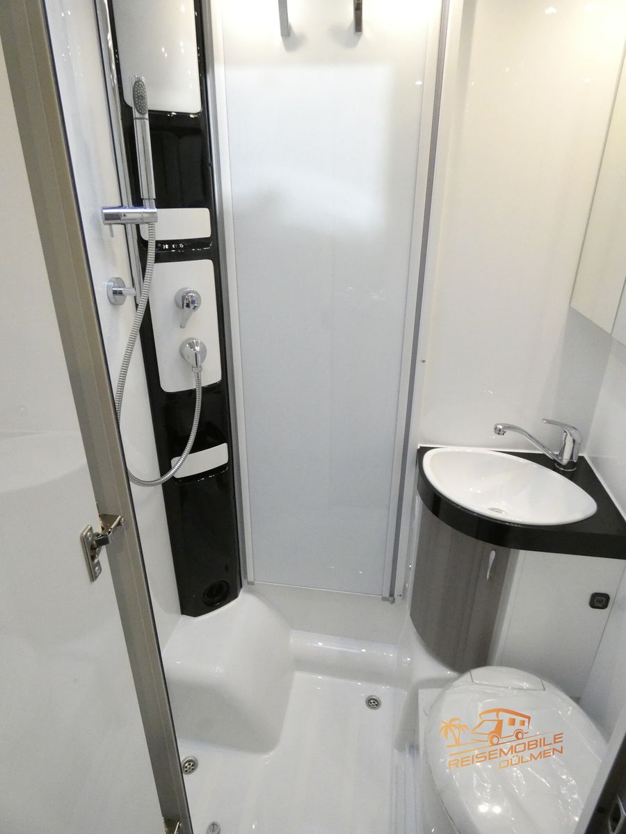 Fahrzeugabbildung Hobby Optima OnTour Edition V65 GE Ausstellungsfahrz.