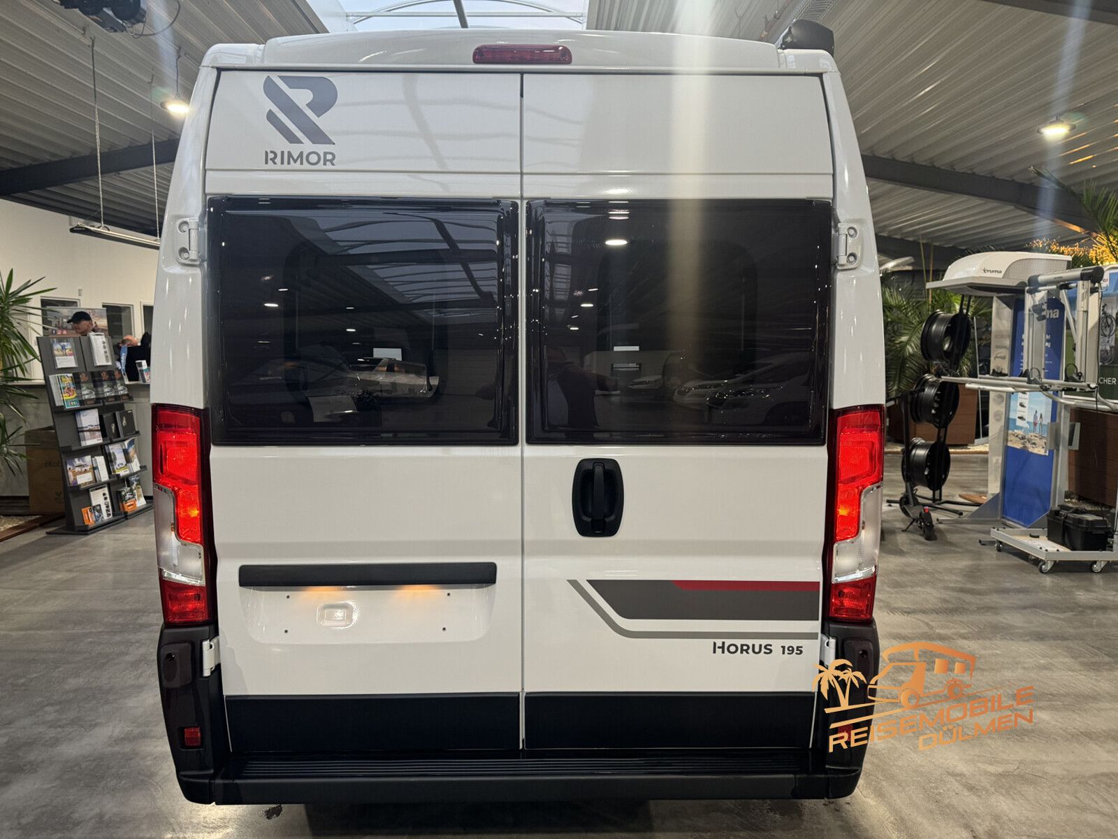 Fahrzeugabbildung Rimor Horus 195 Markise Isofix Traction plus