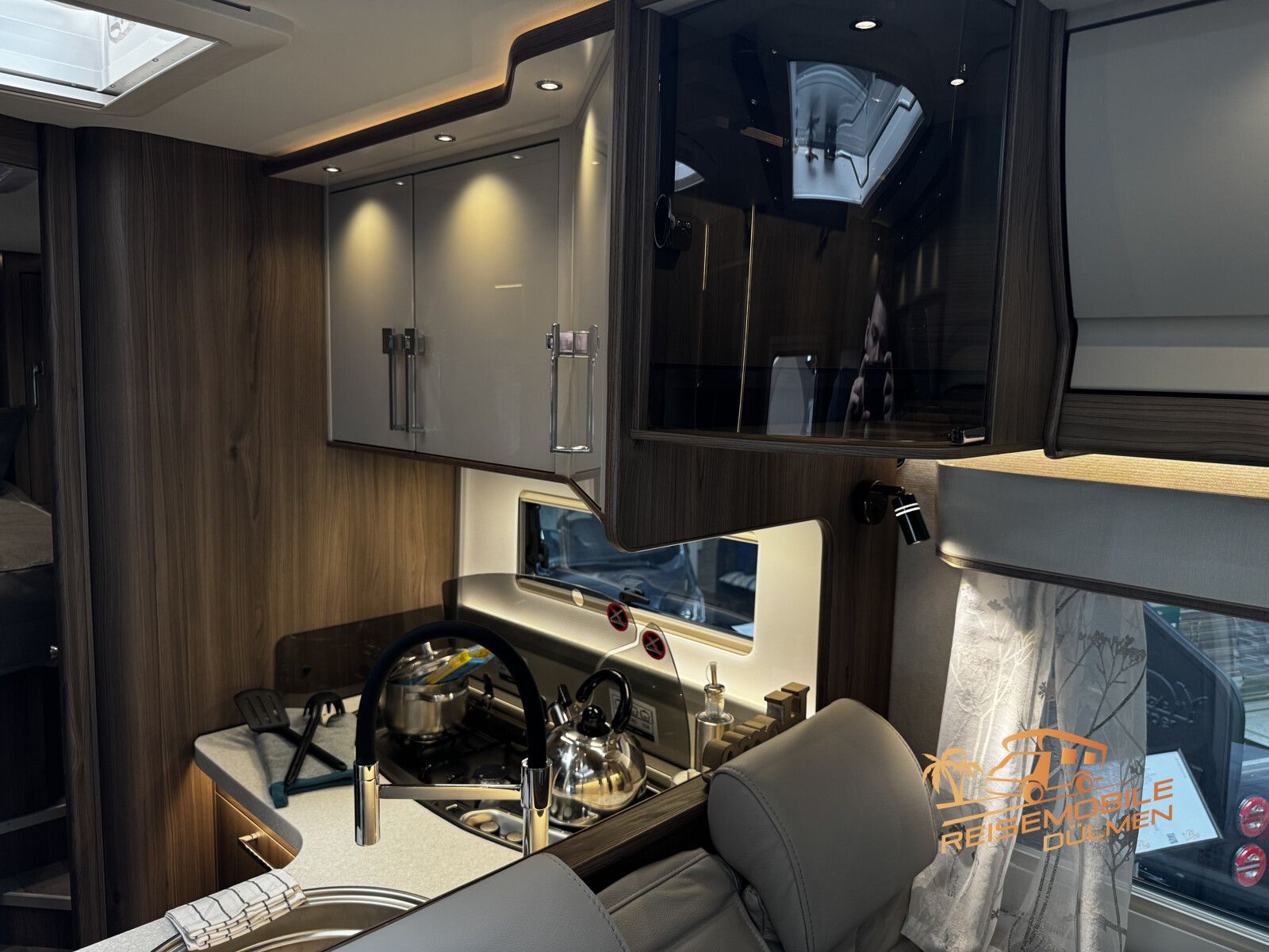 Fahrzeugabbildung Kabe Travel Master Imperial i790 LQB