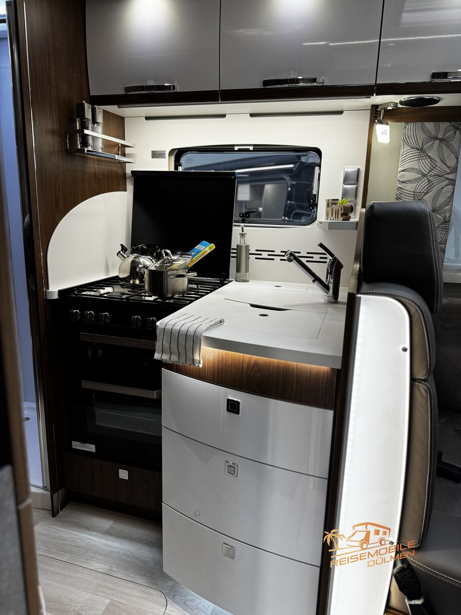 Fahrzeugabbildung Frankia Platin I 7400 GD Pure 360° Mod.25 ohne Hubbett