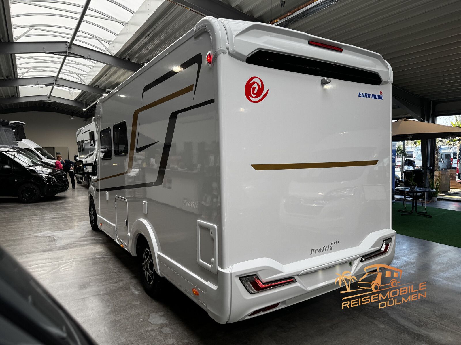 Fahrzeugabbildung Eura Mobil Profila T 675 SB  Mondial-Paket Sun Roof RFK