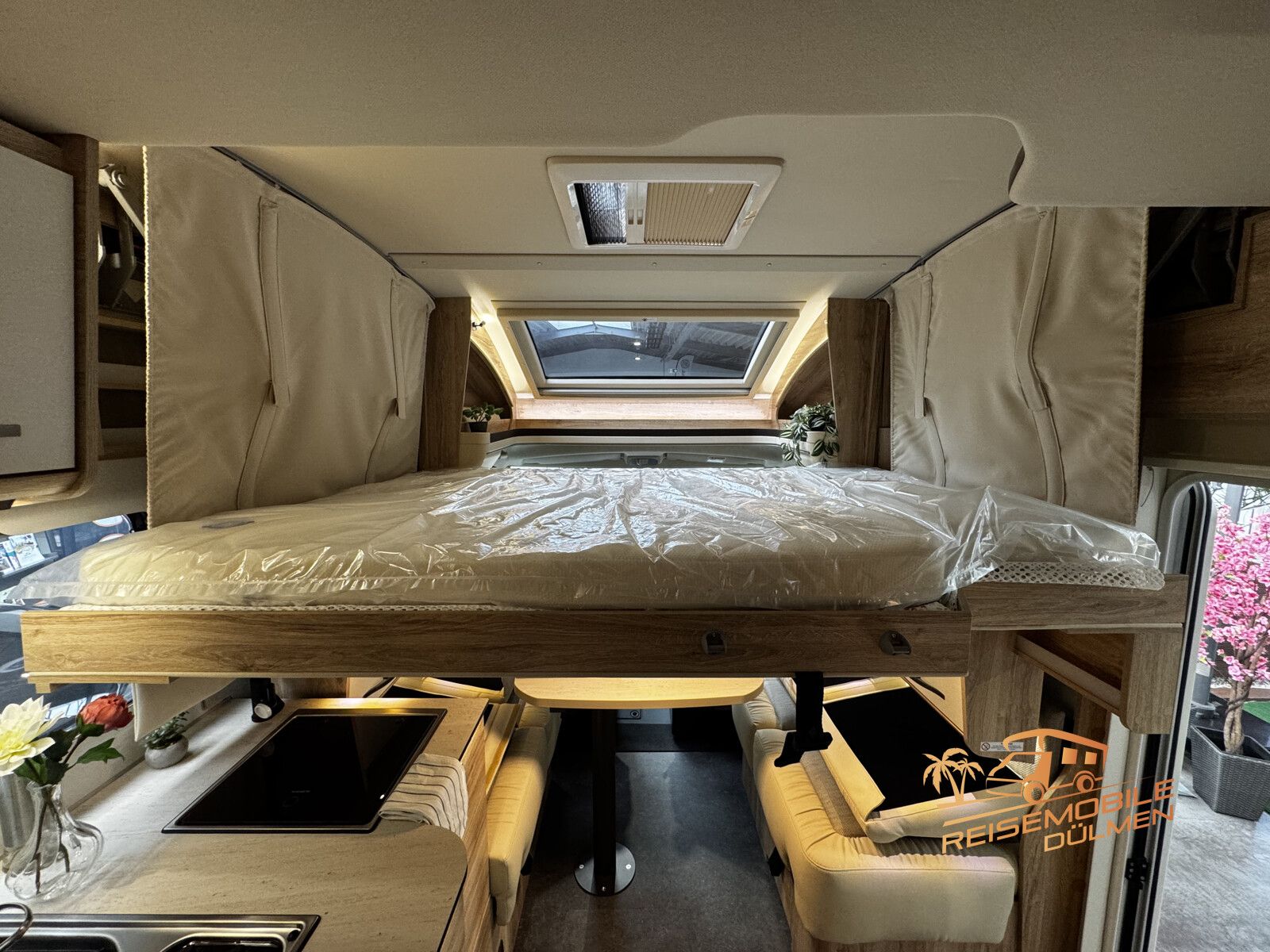 Fahrzeugabbildung Eura Mobil Profila RS 720 EF 4,25t RFK 16 Heavy Duty Xzent