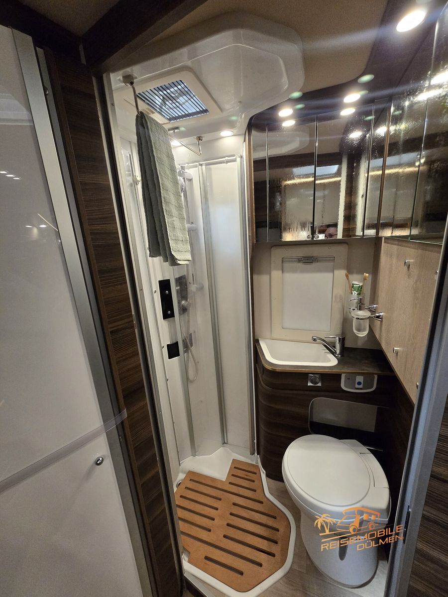 Fahrzeugabbildung Laika Ecovip H3109 TV Solar Lithium AHK  Navi RFL Auto