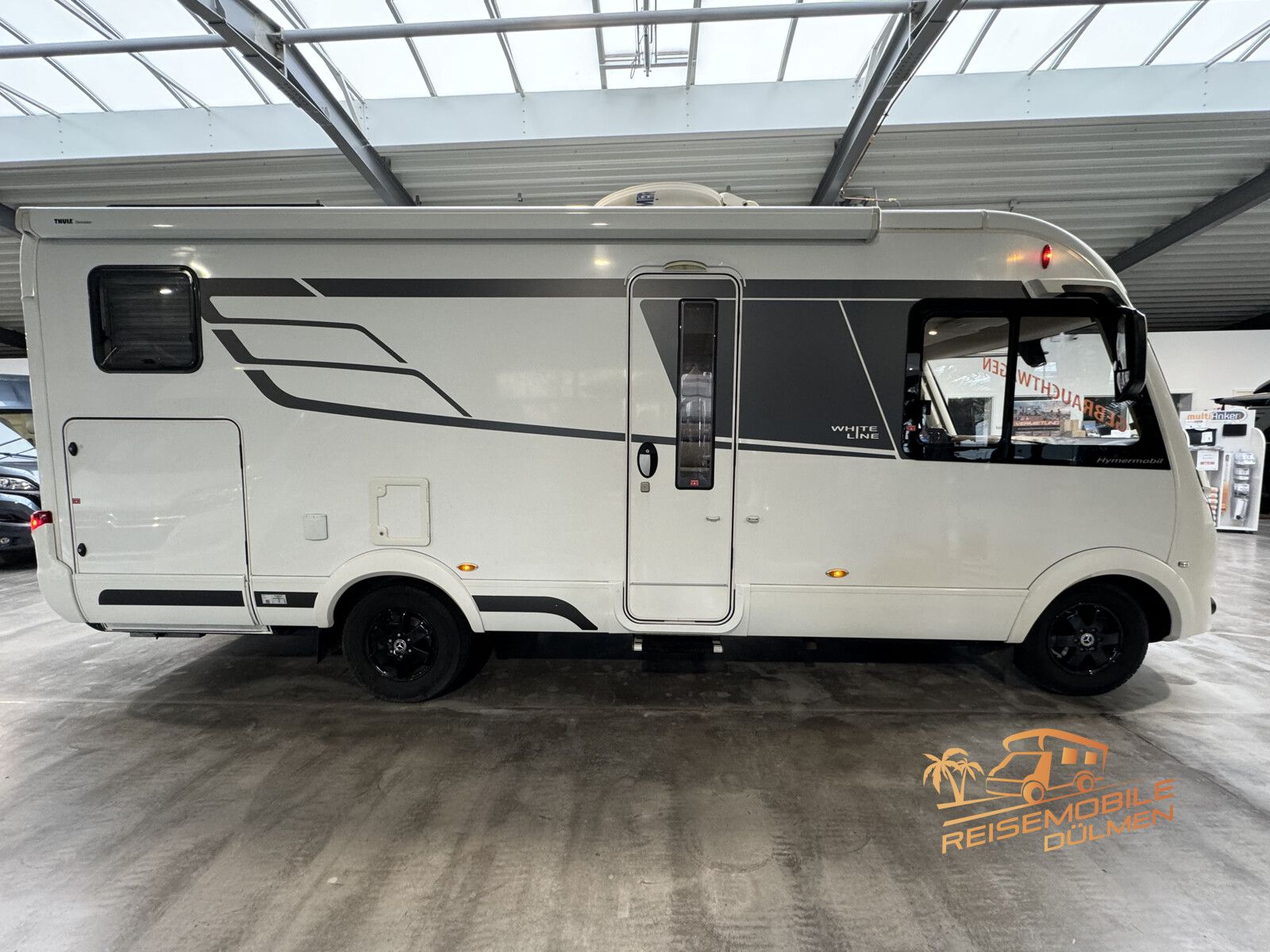 Fahrzeugabbildung HYMER / ERIBA / HYMERCAR B-Klasse MC I WhiteLine 600 Lithium Wechsel  AHK