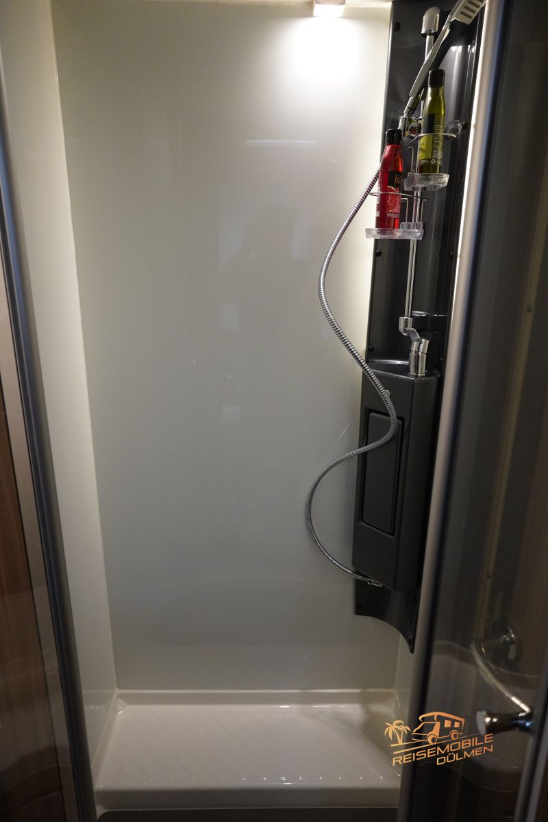 Fahrzeugabbildung Kabe Travel Master Imperial i860 LGB Tageszulassung
