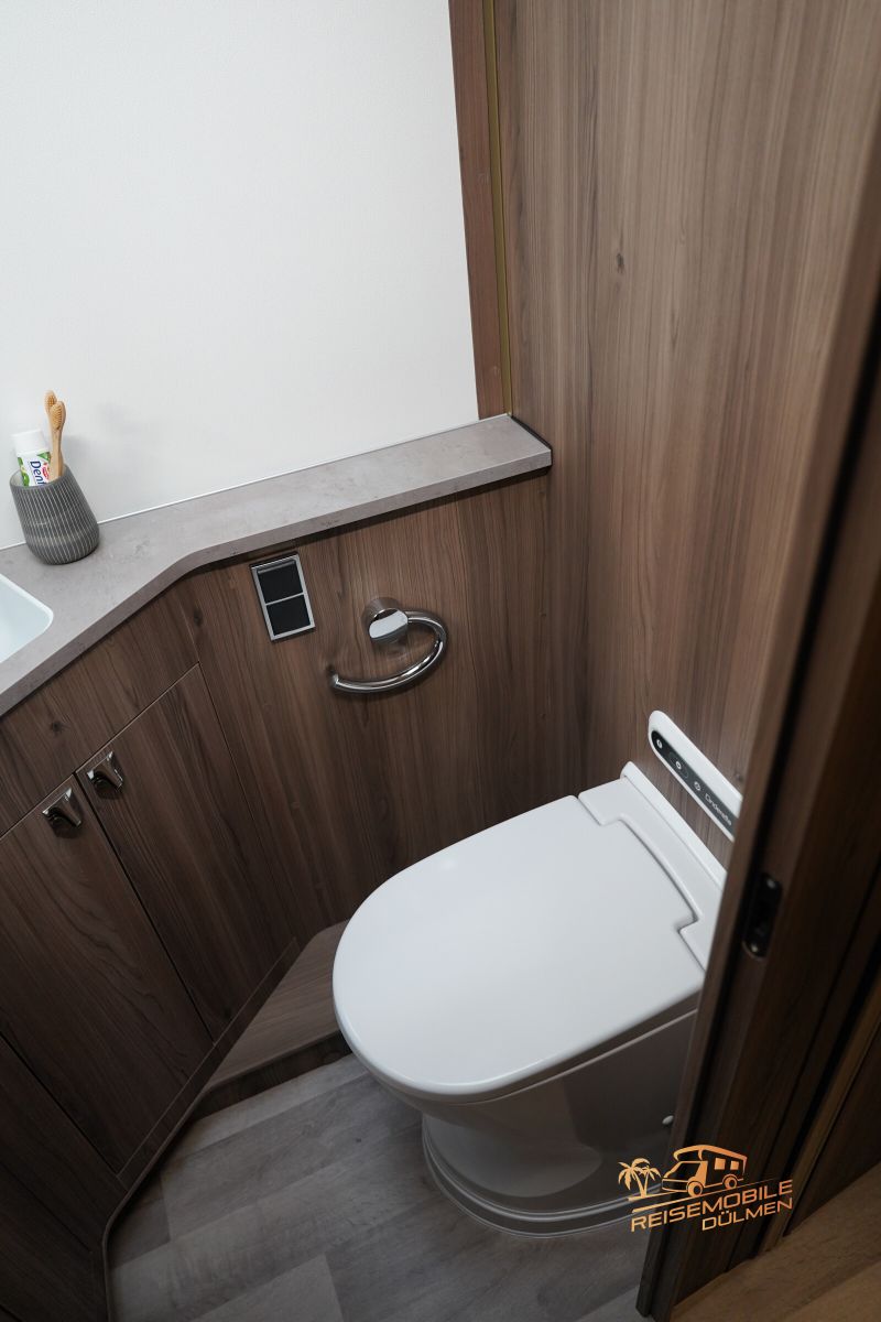 Fahrzeugabbildung Kabe Travel Master Imperial i860 LGB Tageszulassung