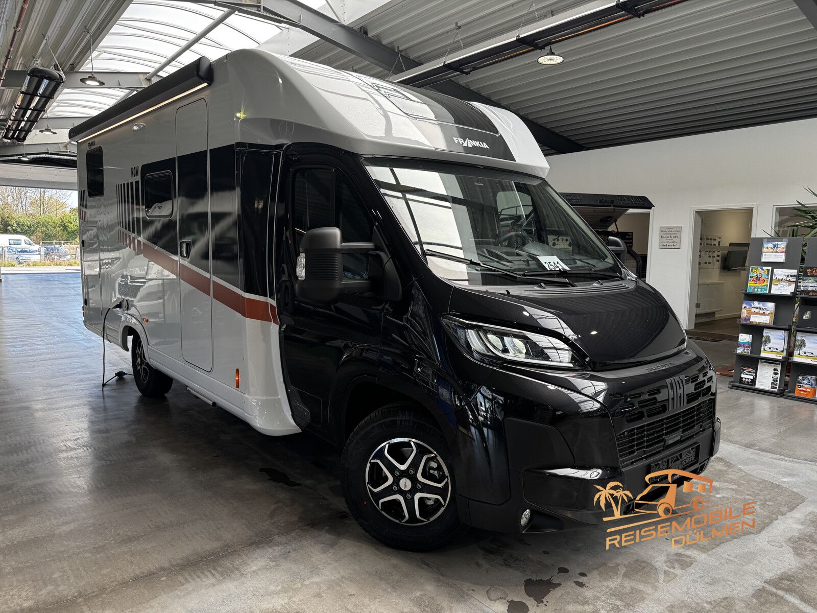 Fahrzeugabbildung Frankia Now 7.0 L ACC Keyless Model 2025 Voll-LED Wi-Fi