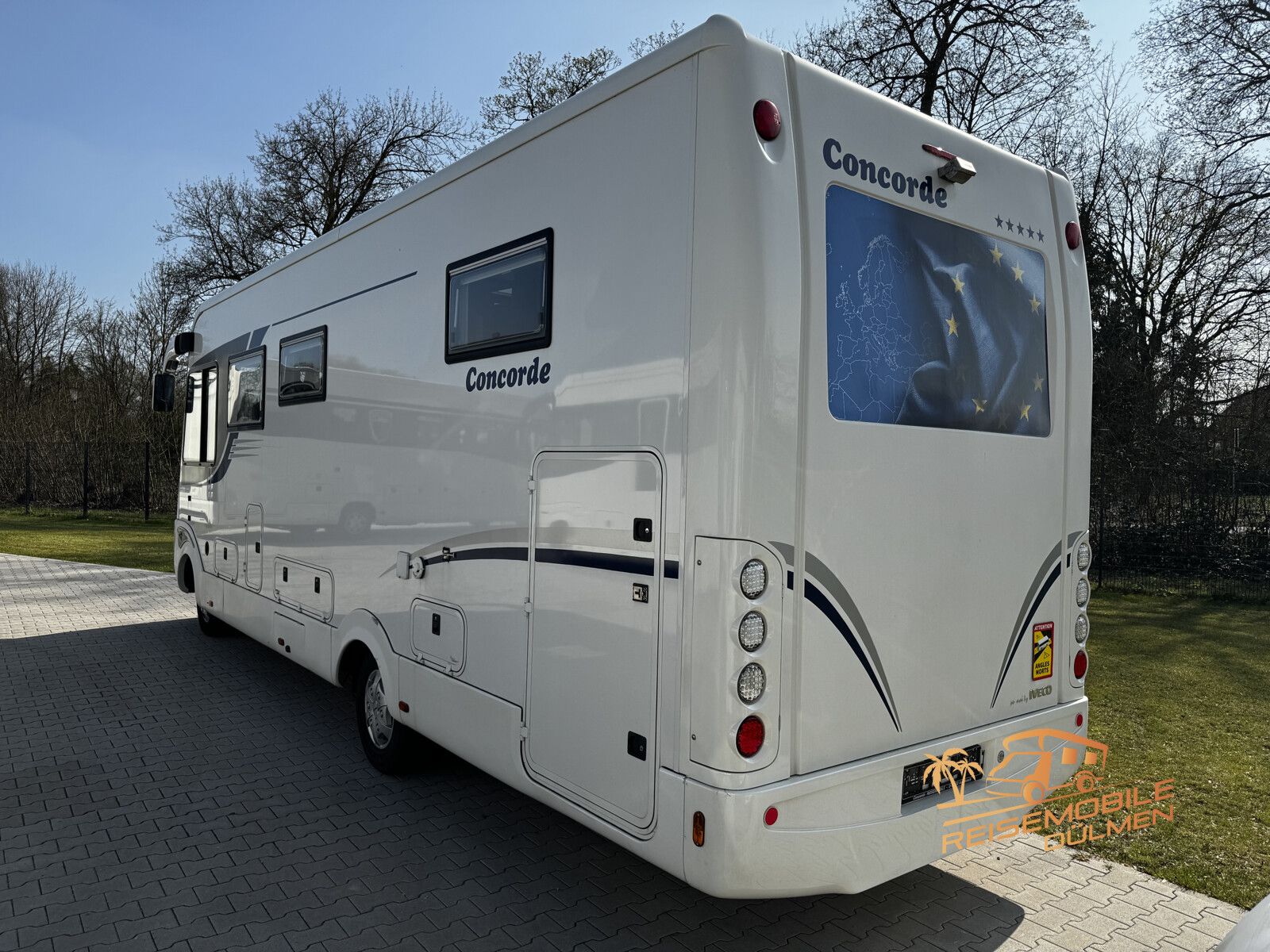Fahrzeugabbildung Concorde Carver 821 M Hubstütze Gastank Leder  Solar 1.Hd