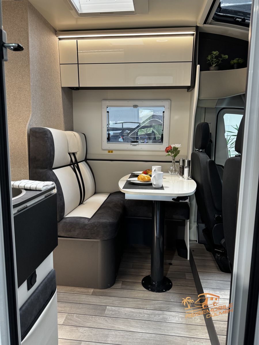 Fahrzeugabbildung Forster T 599HB NB Isofix Markise Truma