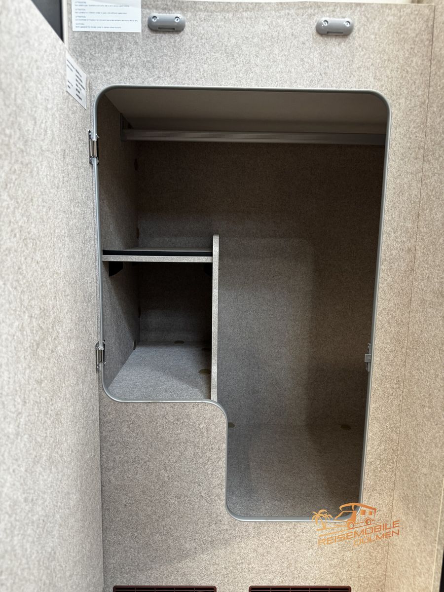 Fahrzeugabbildung Forster T 599HB Auto. Winter Pack Isofix Markise Truma