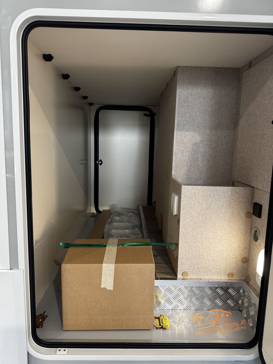 Fahrzeugabbildung Forster T 599HB Auto. Winter Pack Isofix Markise Truma