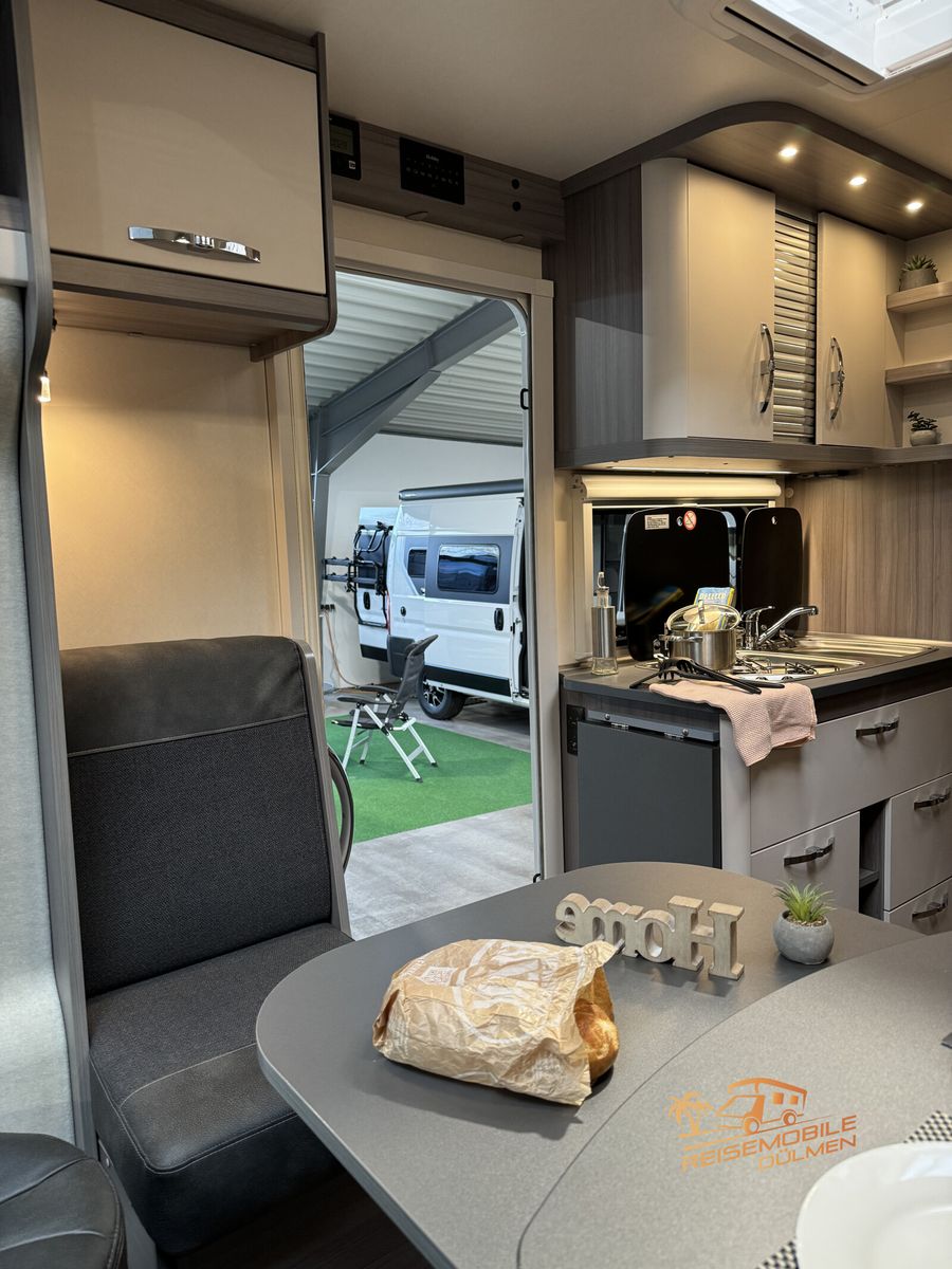 Fahrzeugabbildung Hobby Optima OnTour T65 GE Navi RFK 300W Solar BR-Lift