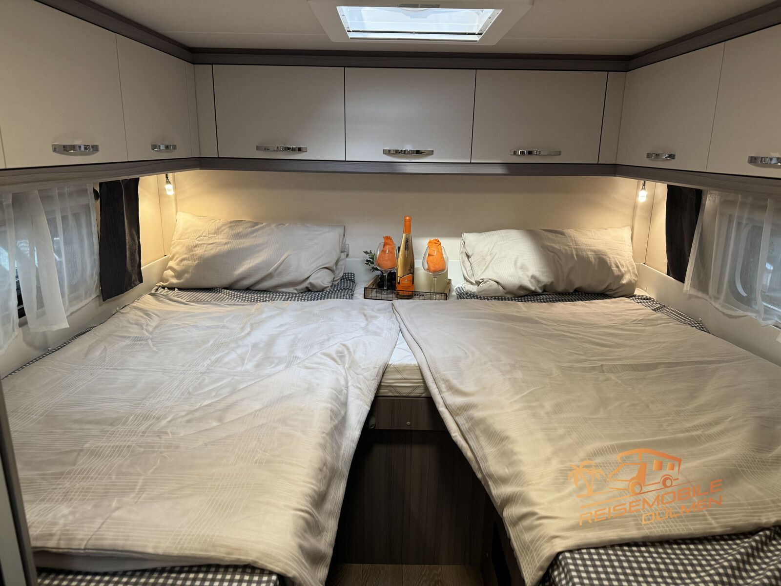 Fahrzeugabbildung Hobby Optima OnTour T65 GE Navi RFK 300W Solar BR-Lift