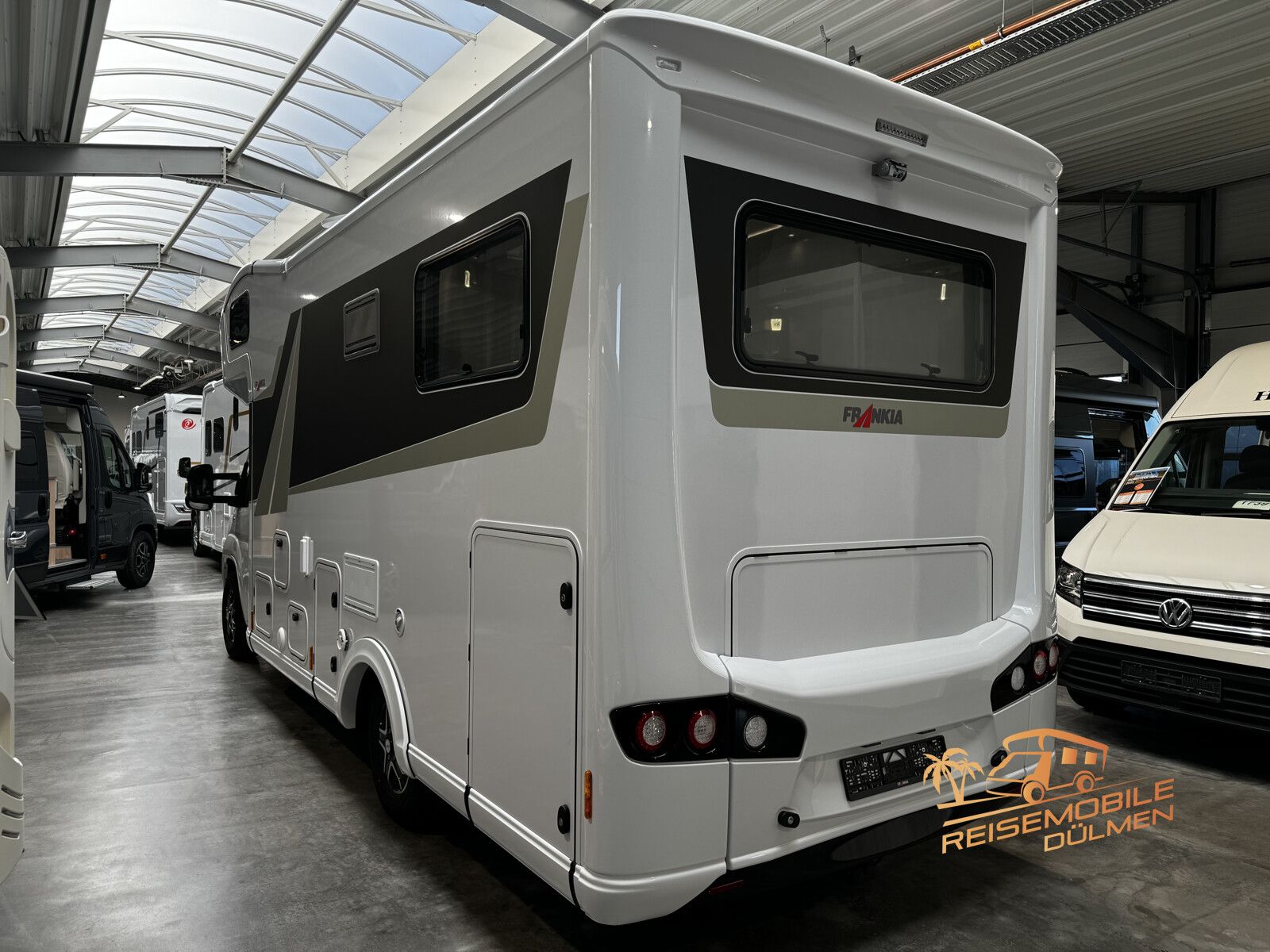 Fahrzeugabbildung Frankia F-Line A 680 Plus 4.5 t Verfügbar ab 05.2025!