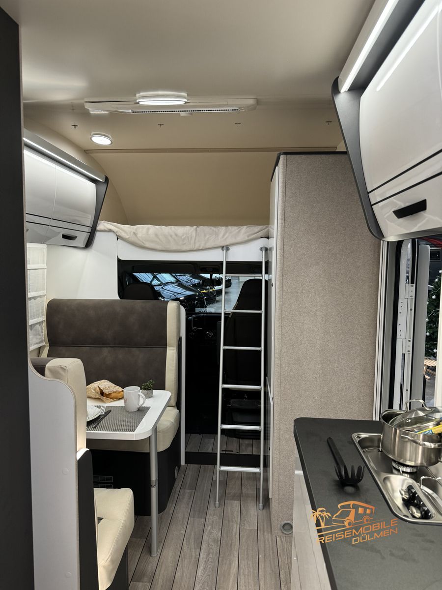 Fahrzeugabbildung Forster A 699DVB 8 Schlafplätze Markise Truma Combi 16