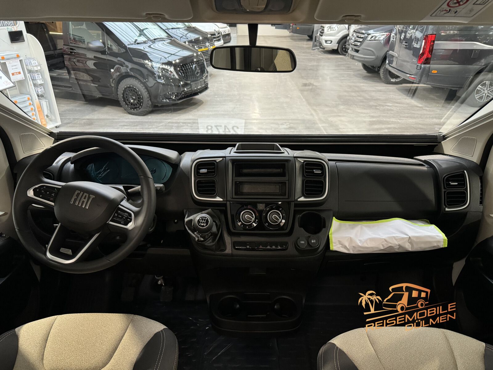 Fahrzeugabbildung Forster A 699DVB 8 Schlafplätze Markise Truma Combi 16