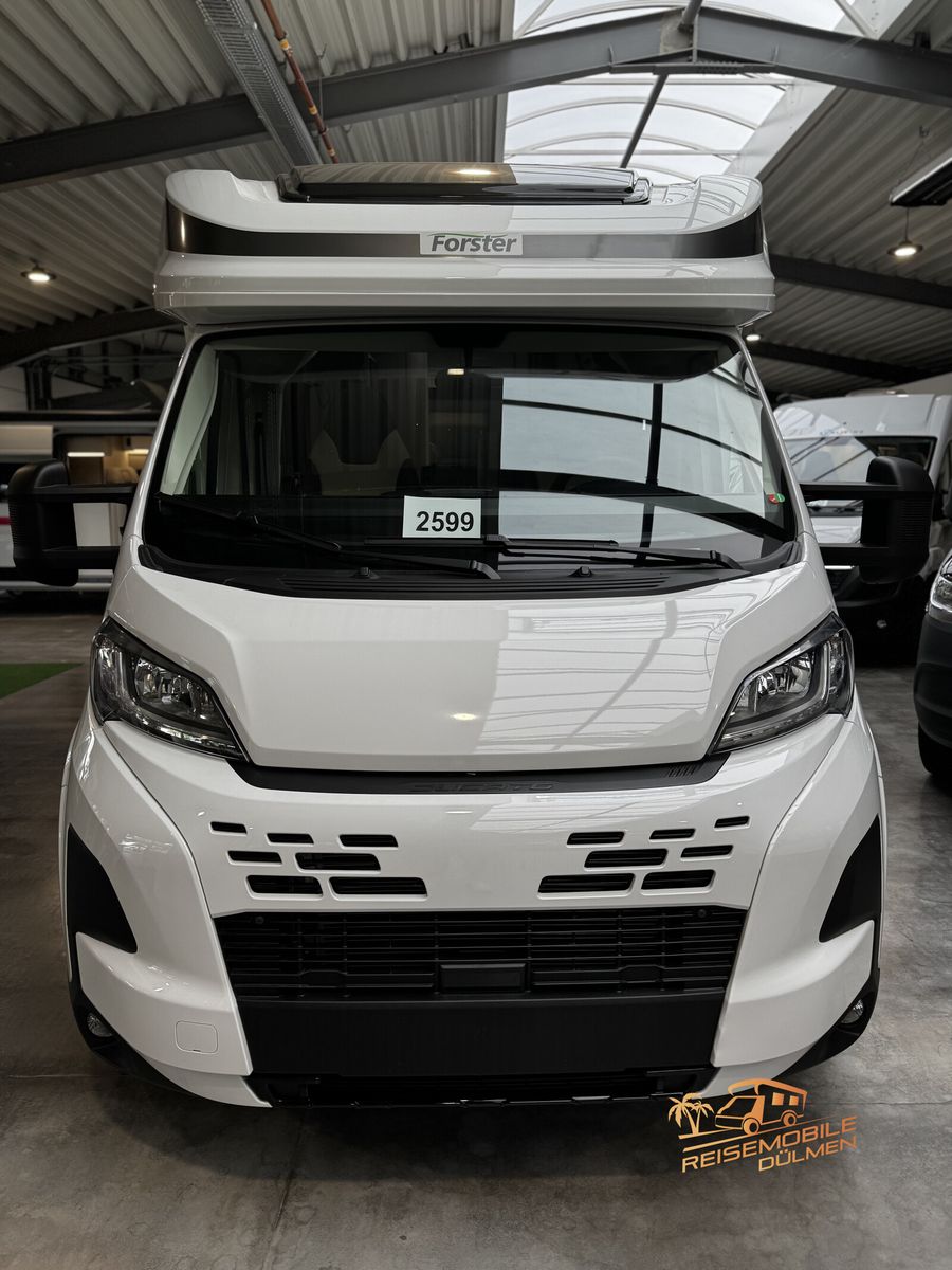 Fahrzeugabbildung Forster T 745EB RFK Markise Heizung Combi 4 Gas