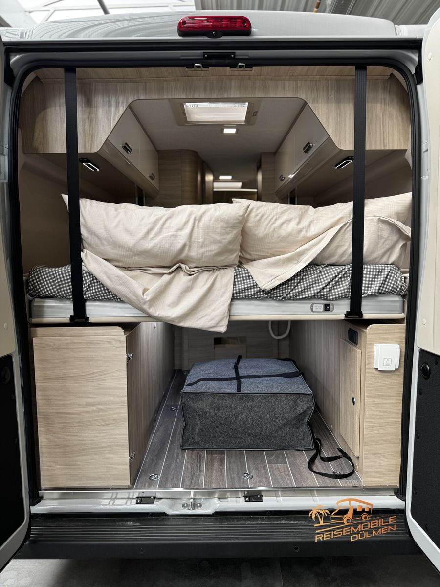 Fahrzeugabbildung Forster Vantasy FV636HB Zusatzbett RFK