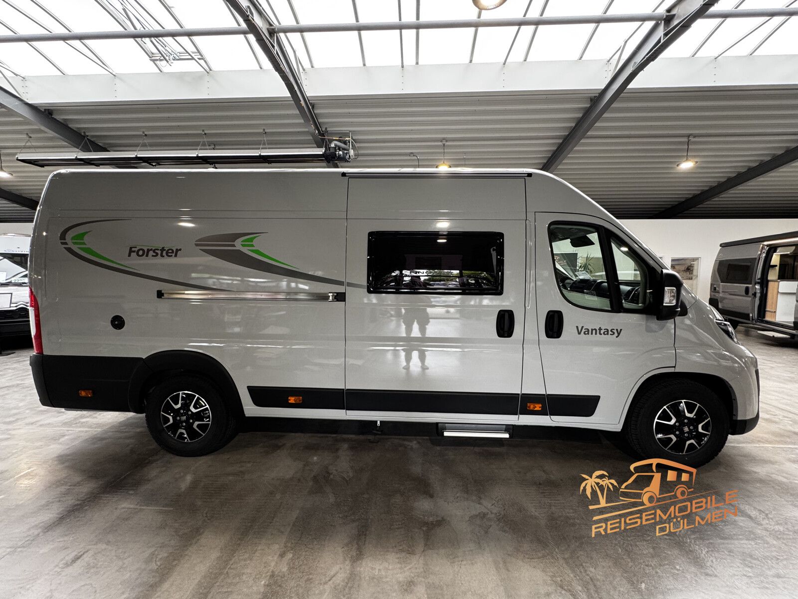 Fahrzeugabbildung Forster Vantasy FV636HB Zusatzbett RFK