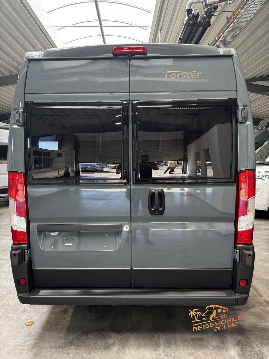 Fahrzeugabbildung Forster Vantasy FV636HB Zusatzbett RFK