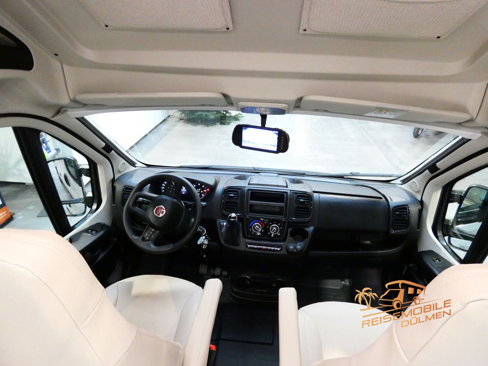 Fahrzeugabbildung Randger R602 Lithium Solar Mark Navi RFK Tageszulassung