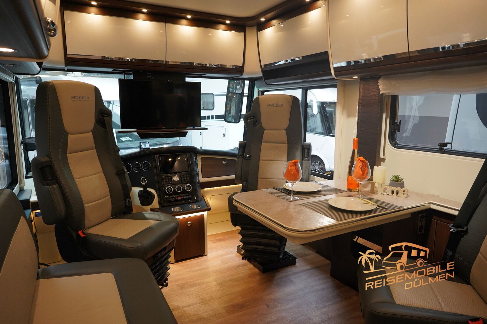 Fahrzeugabbildung Morelo Loft 87 MB Bar  Hubstütze Activ Air Wide axle