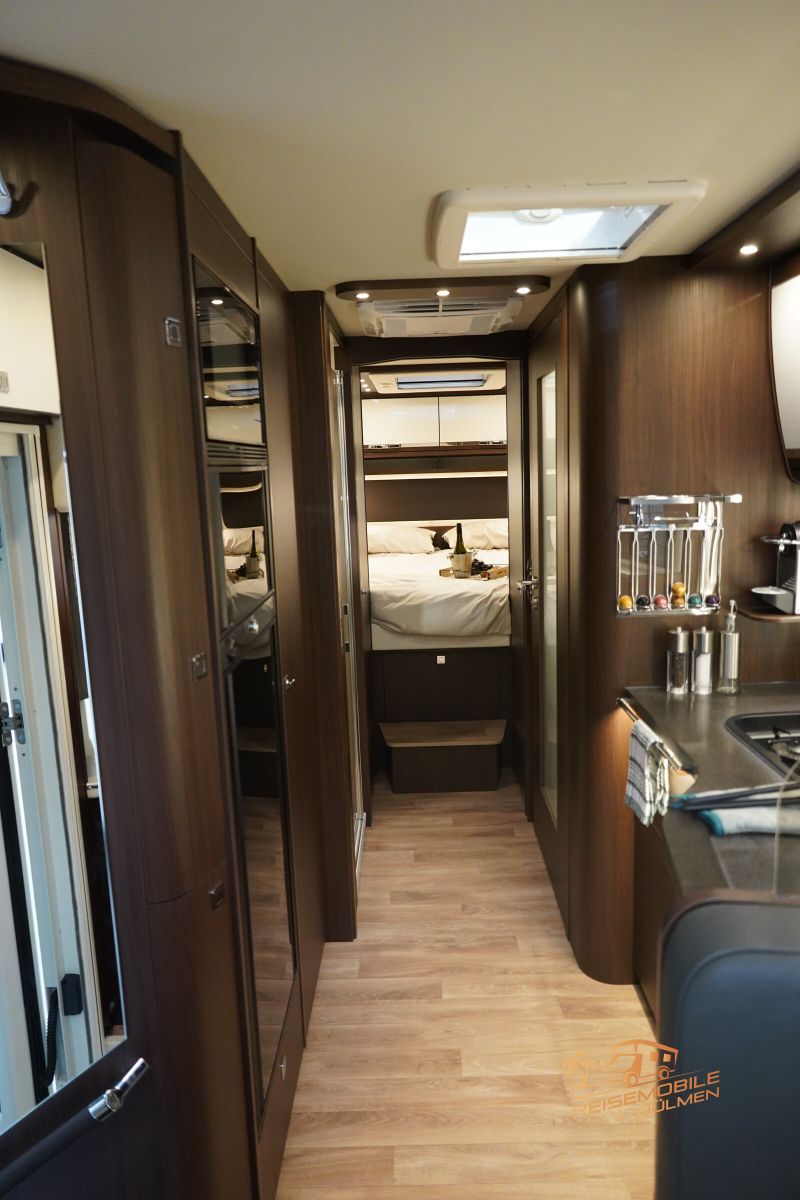 Fahrzeugabbildung Morelo Loft 87 MB Bar  Hubstütze Activ Air Wide axle