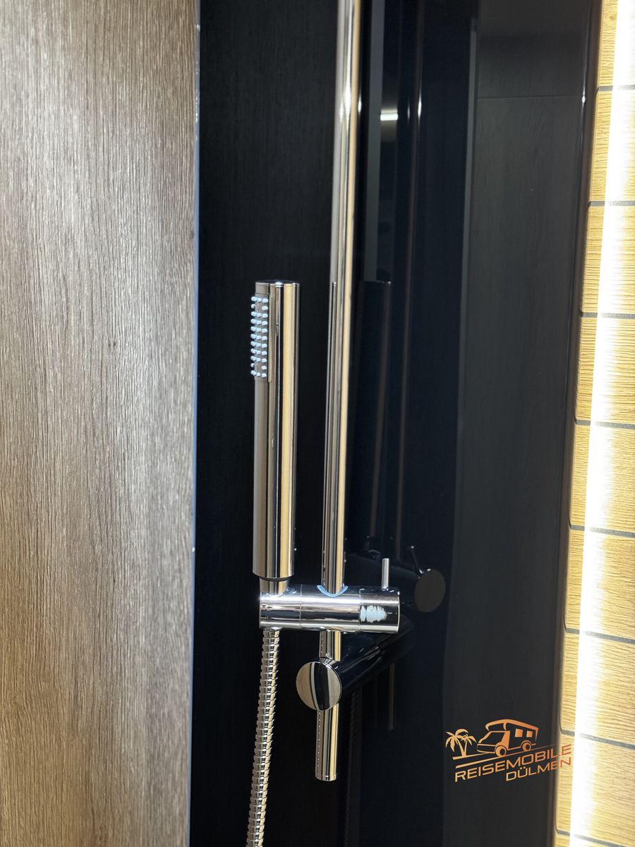 Fahrzeugabbildung Mobilvetta Kea I86 Markise Lithium Heizung Diesel Elektro