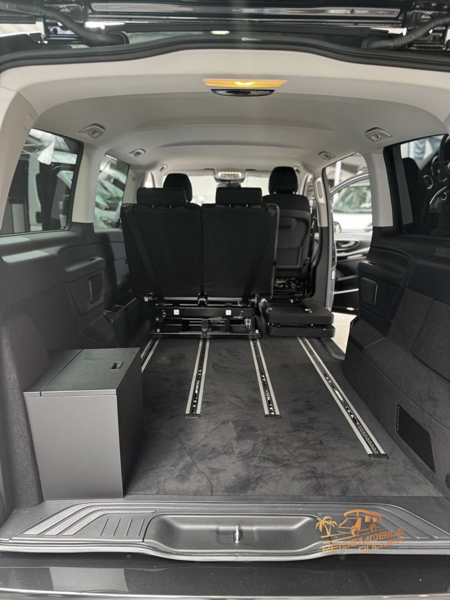 Fahrzeugabbildung Mercedes-Benz V250 4MATIC lang VanTourer Night & Sport Paket