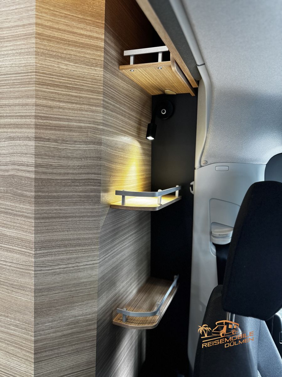 Fahrzeugabbildung Hobby Maxia Van 680 DT GFK Front Assist Tageszulassung