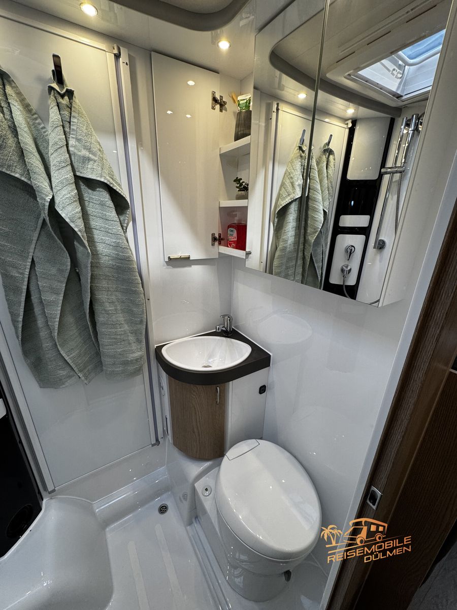 Fahrzeugabbildung Hobby Optima OnTour Edition F V65 GE Wifi GFK RFK