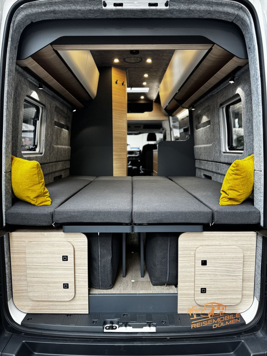 Fahrzeugabbildung Hobby Maxia Van 680 DT GFK Front Assist HOBBY CONNECT
